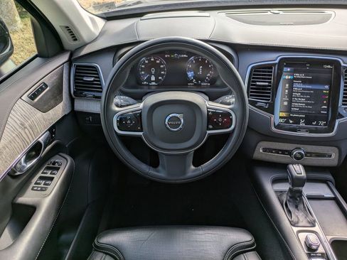 Certified 2021 Volvo XC90 T6 Inscription w/ Advanced Package AWD/4WD image 11