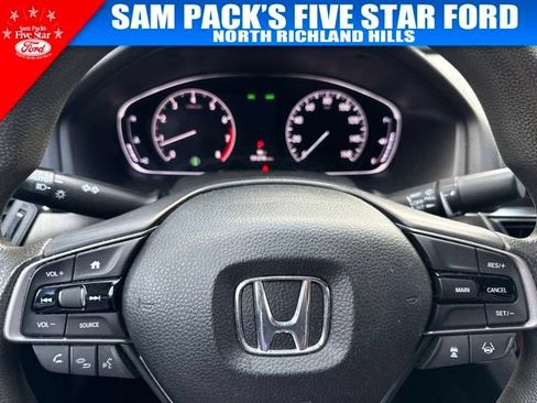 Used 2018 Honda Accord LX image 8