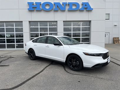 New 2025 Honda Accord SE
