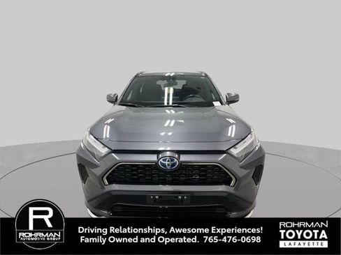 Used 2023 Toyota RAV4 SE w/ Weather & Moonroof Package AWD/4WD image 10