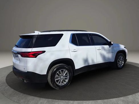 Used 2023 Chevrolet Traverse LT AWD/4WD image 4