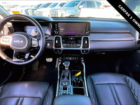 Used 2022 Kia Sorento SX Prestige image 7