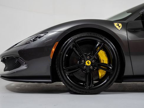 Used 2023 Ferrari 296 GTS RWD image 12