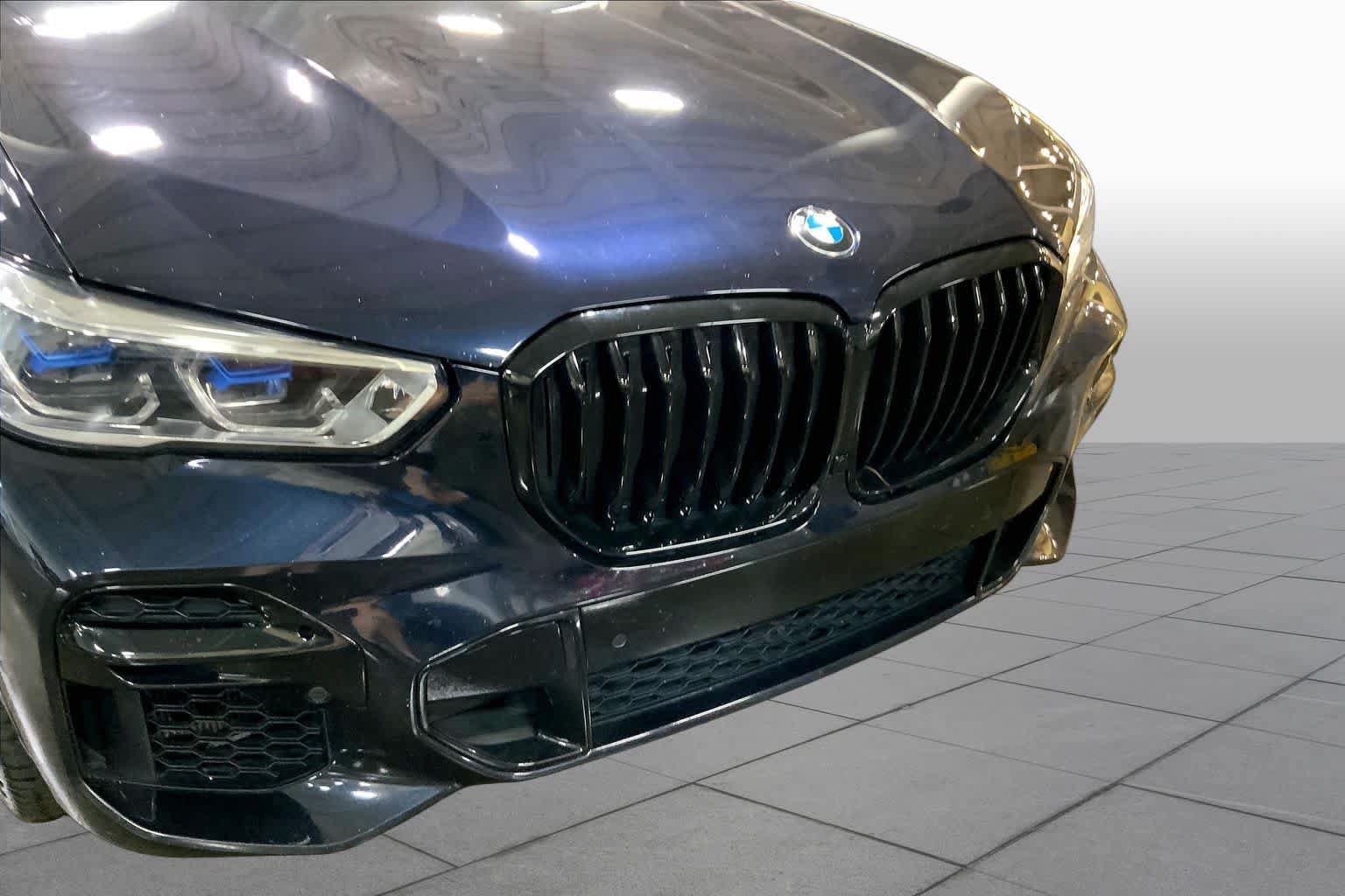 Used 2022 BMW X5 M50i w/ Executive Package AWD/4WD image 30