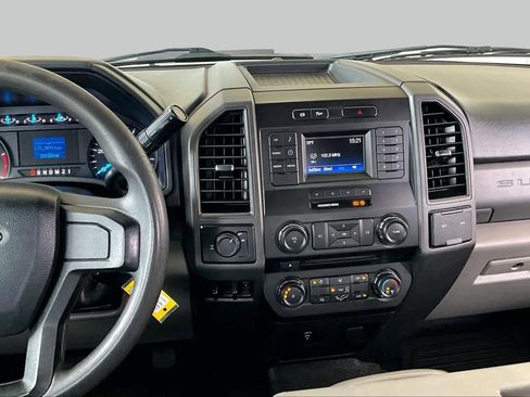 Used 2017 Ford F350 XL w/ Power Equipment Group RWD image 7
