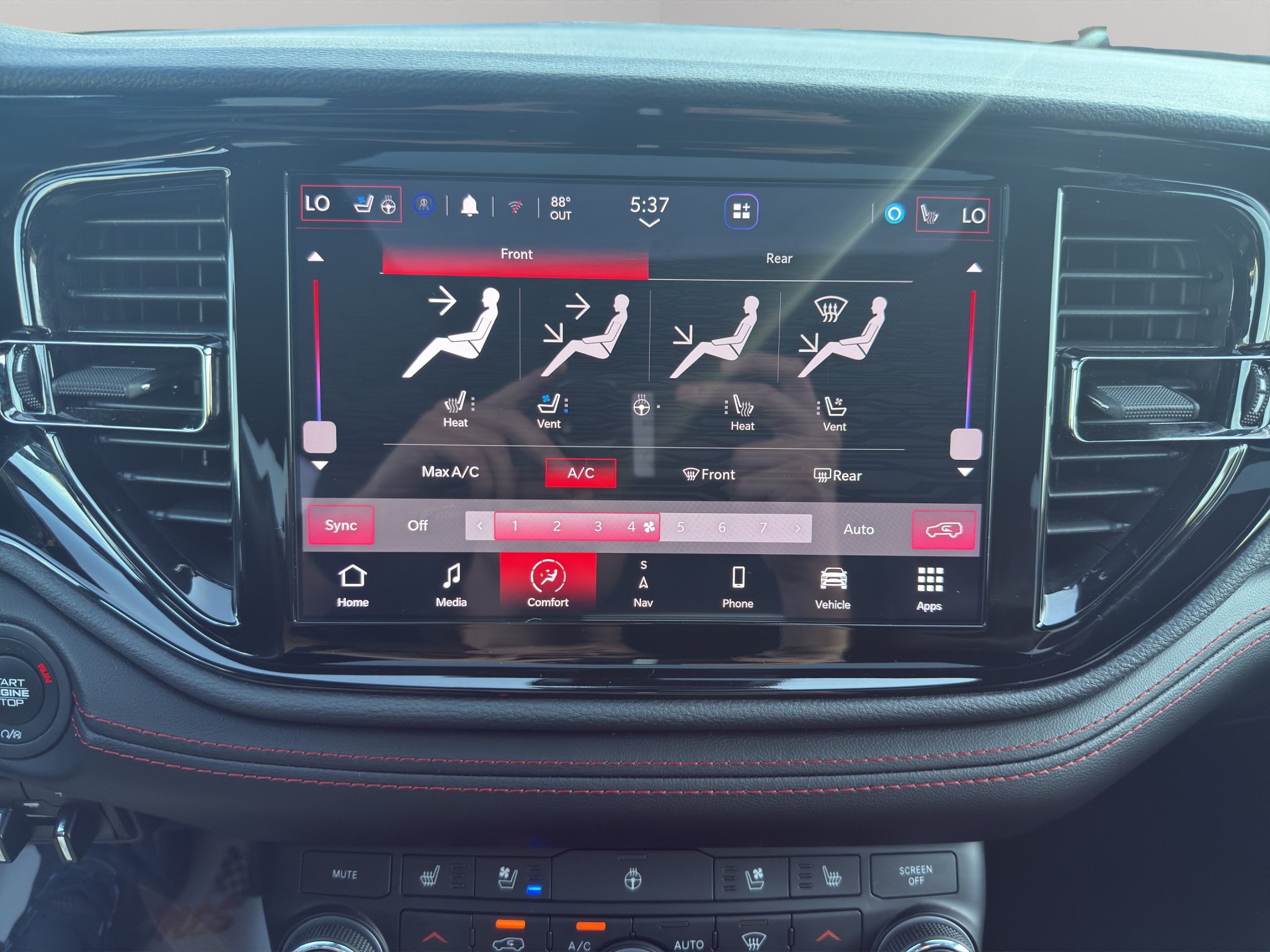 Used 2025 Dodge Durango R/T AWD/4WD image 33