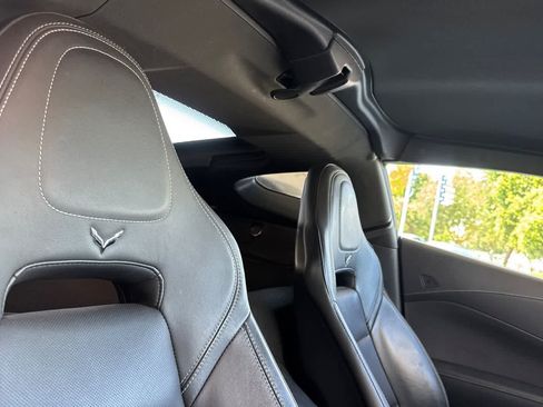 Used 2018 Chevrolet Corvette Z06 RWD image 15