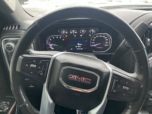 Used 2020 GMC Sierra 1500 Elevation image 13
