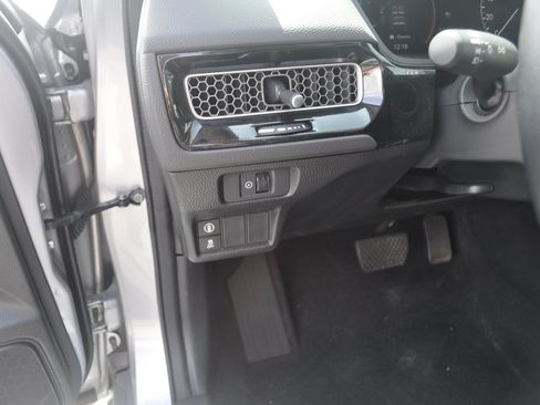 Certified 2023 Honda Civic EX image 16