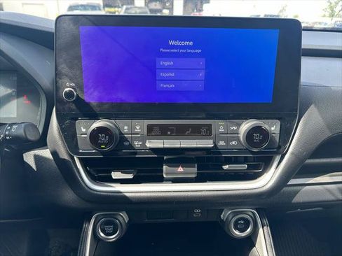 Certified 2024 Toyota Grand Highlander AWD image 19