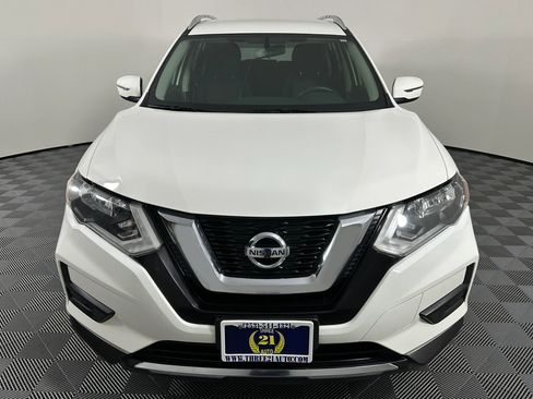 Used 2017 Nissan Rogue S w/ S Appearance Package image 4