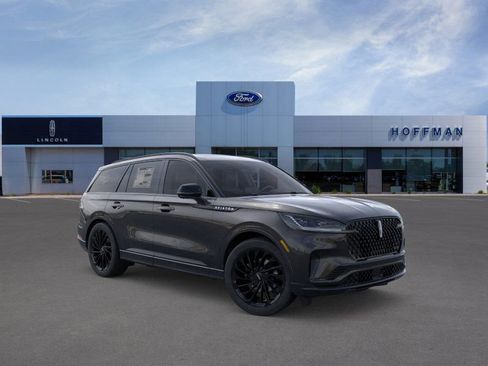 New 2026 Lincoln Aviator Reserve image 7