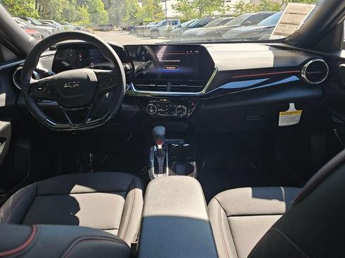 New 2026 Chevrolet Trax RS w/ Driver Confidence Package FWD image 22