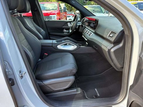 Used 2024 Mercedes-Benz GLS 450 4MATIC w/ AMG Line Exterior image 21