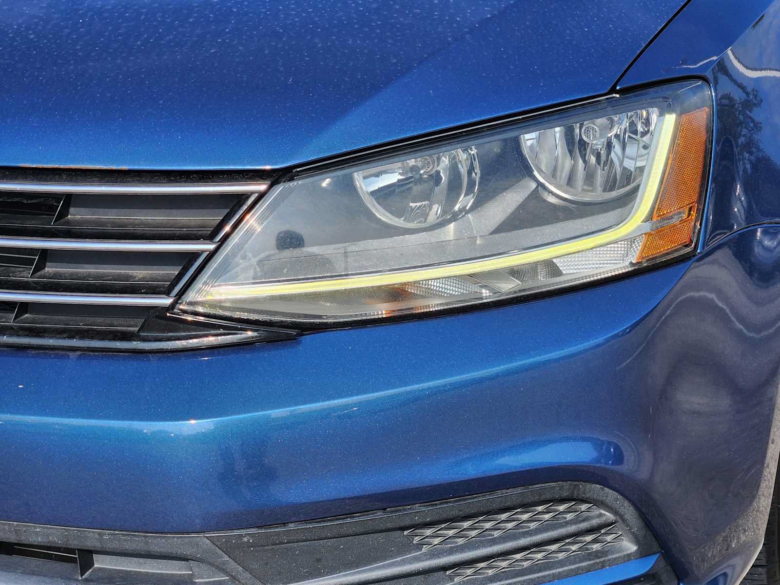 Used 2017 Volkswagen Jetta SE FWD image 7