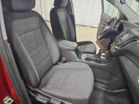Certified 2024 Chevrolet Equinox LT w/ LPO, Floor Liner Package AWD/4WD image 13