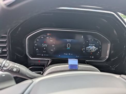 New 2026 Chevrolet Silverado 1500 High Country AWD/4WD image 21