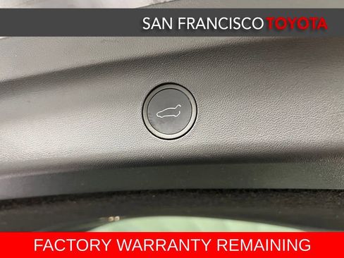 Used 2024 Tesla Model Y Long Range image 34