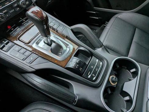 Used 2012 Porsche Cayenne image 12