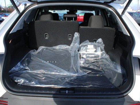 New 2024 Hyundai Ioniq 5 SEL image 16