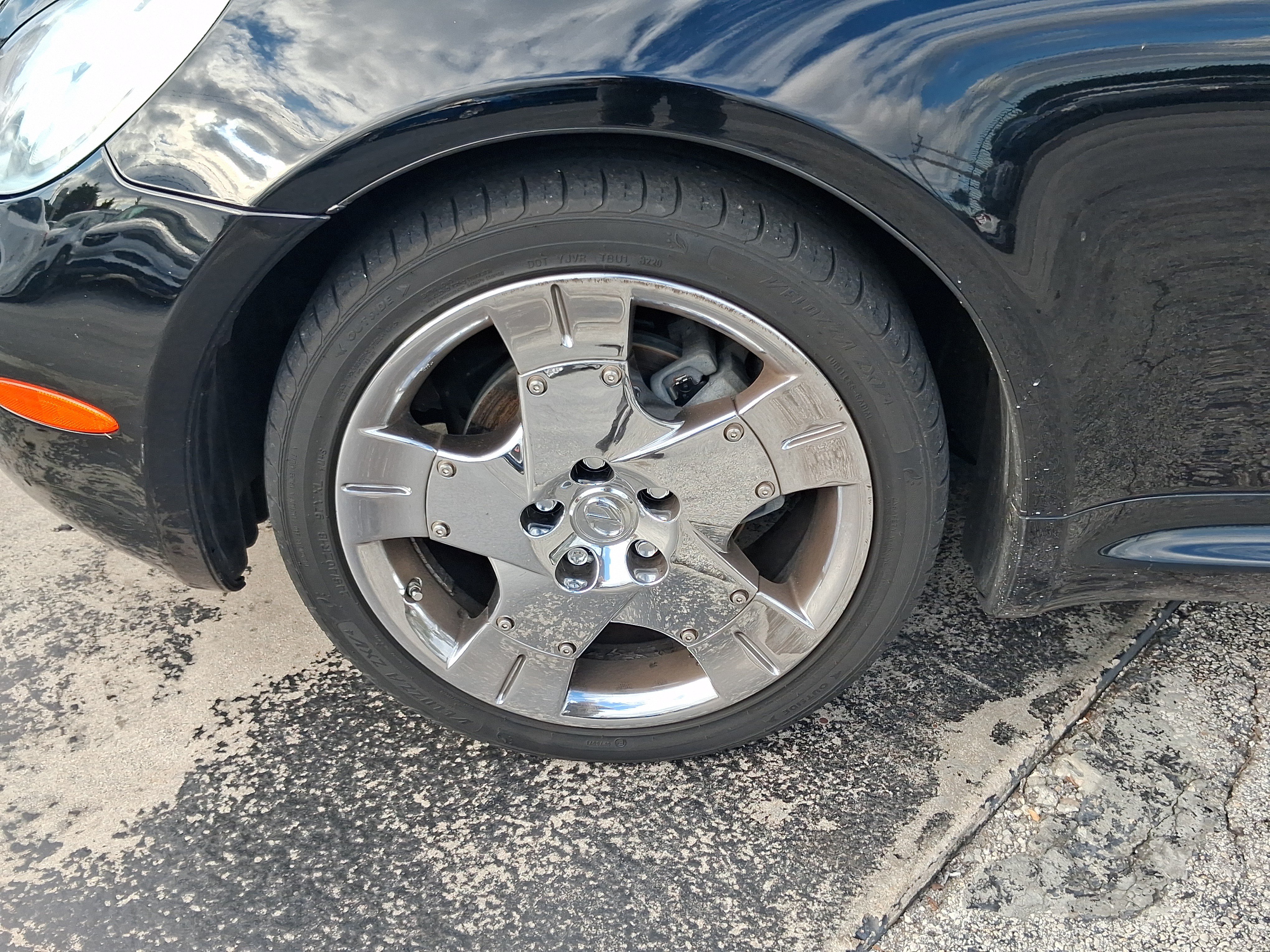Used 2005 Lexus SC 430 Convertible RWD image 8