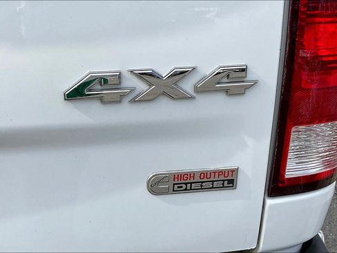 Used 2012 RAM 3500 ST w/ Chrome Appearance Group image 14