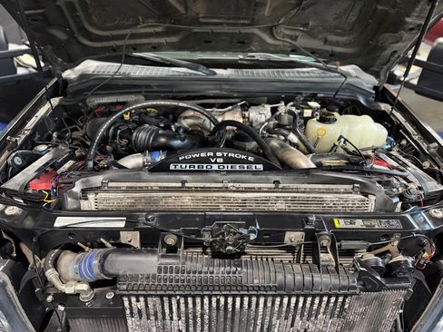 Used 2009 Ford F250 Lariat image 11