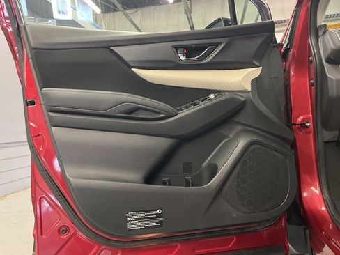 Used 2019 Subaru Ascent Premium w/ Popular Package #1 image 9