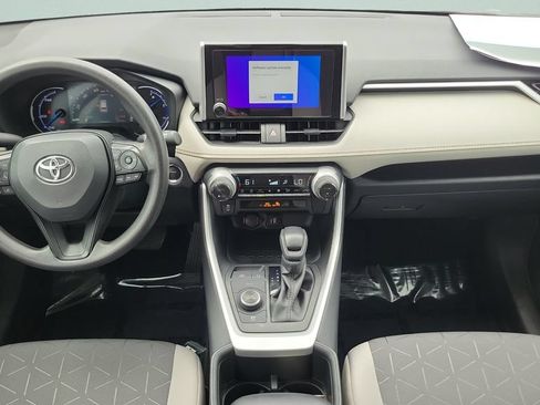 Certified 2024 Toyota RAV4 XLE AWD/4WD image 11