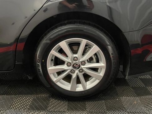 Used 2025 Toyota Camry LE FWD image 11