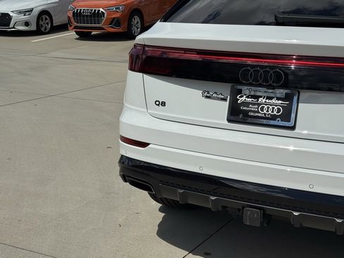 Used 2025 Audi Q8 Premium Plus image 19