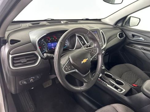 Used 2020 Chevrolet Equinox LT image 13