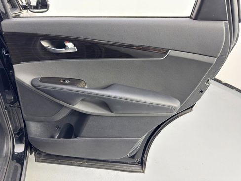 Used 2020 Kia Sorento EX image 41