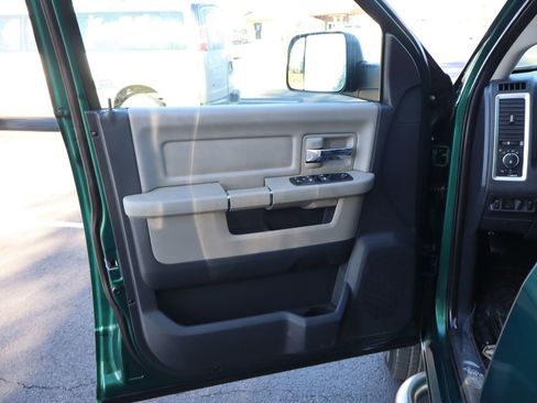 Used 2012 RAM 2500 Big Horn AWD/4WD image 23