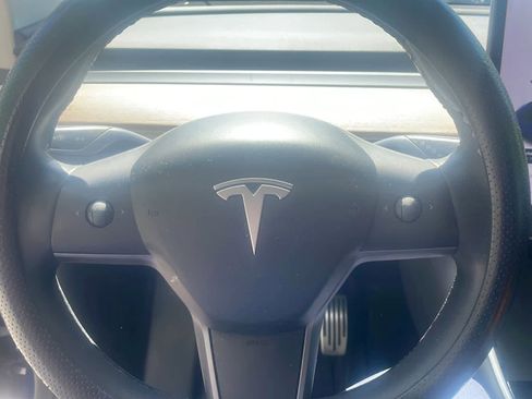 Used 2020 Tesla Model Y Long Range AWD/4WD image 13