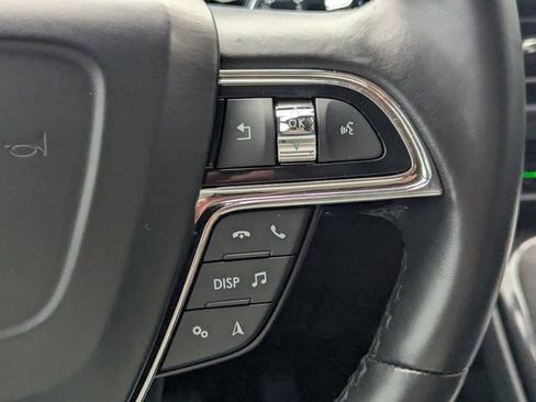 Certified 2022 Lincoln Nautilus Reserve w/ Equipment Group 201A image 28