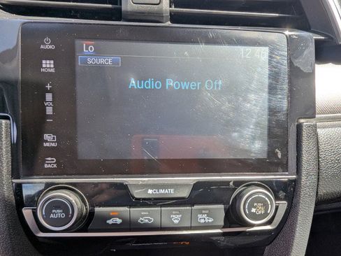 Used 2018 Honda Civic EX image 17