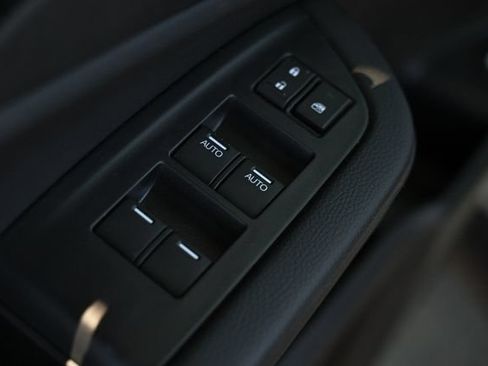Used 2026 Honda Ridgeline Black Edition image 17