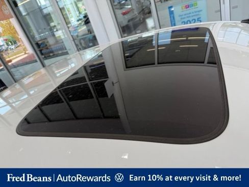 Used 2023 Audi A4 2.0T Premium Plus w/ Premium Plus Package AWD/4WD image 6