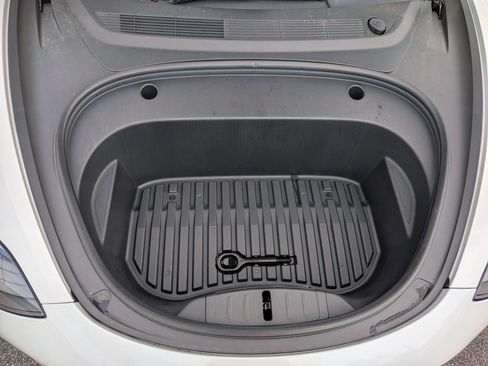 Used 2023 Tesla Model 3 Standard Range RWD image 39