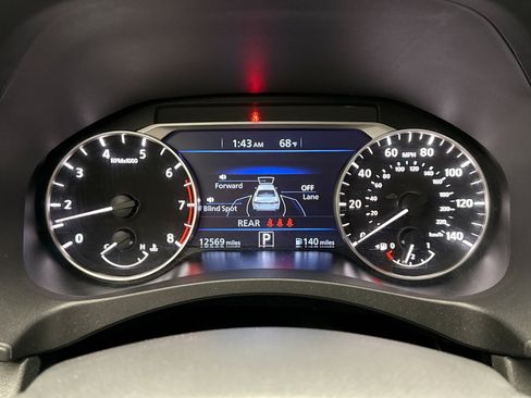 Used 2023 Nissan Altima 2.5 SV FWD image 13