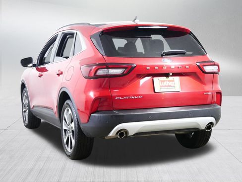 Used 2024 Ford Escape Platinum image 5