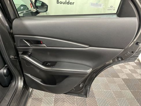 Used 2025 MAZDA CX-30 AWD 2.5 S w/ Preferred Package image 13