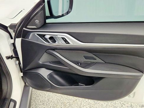 Used 2023 BMW i4 eDrive40 w/ Premium Package image 26