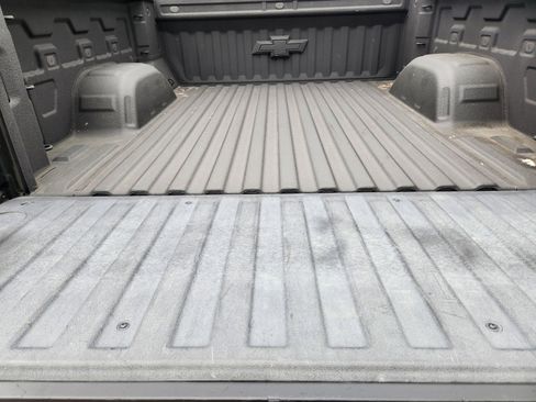 Used 2021 Chevrolet Silverado 1500 LT Trail Boss w/ Convenience Package II image 26