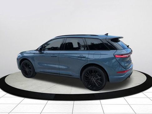 Used 2023 Lincoln Corsair Reserve w/ Equipment Group 201A FWD image 5