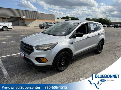 Used 2019 Ford Escape S FWD image 1