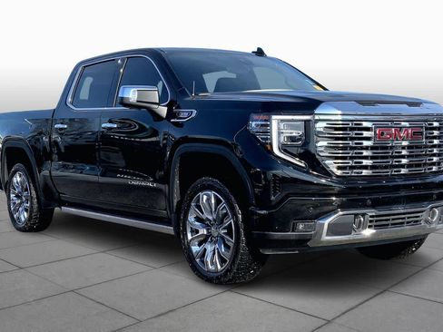 Used 2024 GMC Sierra 1500 Denali w/ Denali Reserve Package image 3