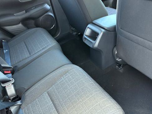 Certified 2026 Honda HR-V LX image 28