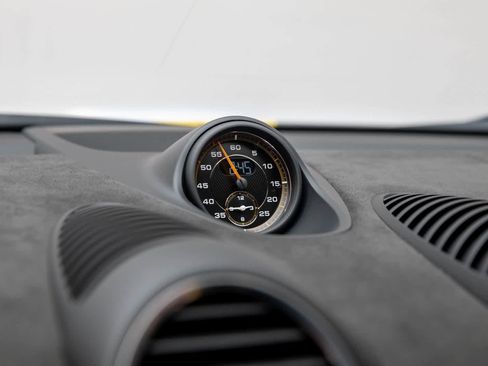 Used 2024 Porsche 718 Cayman GT4 RS image 28